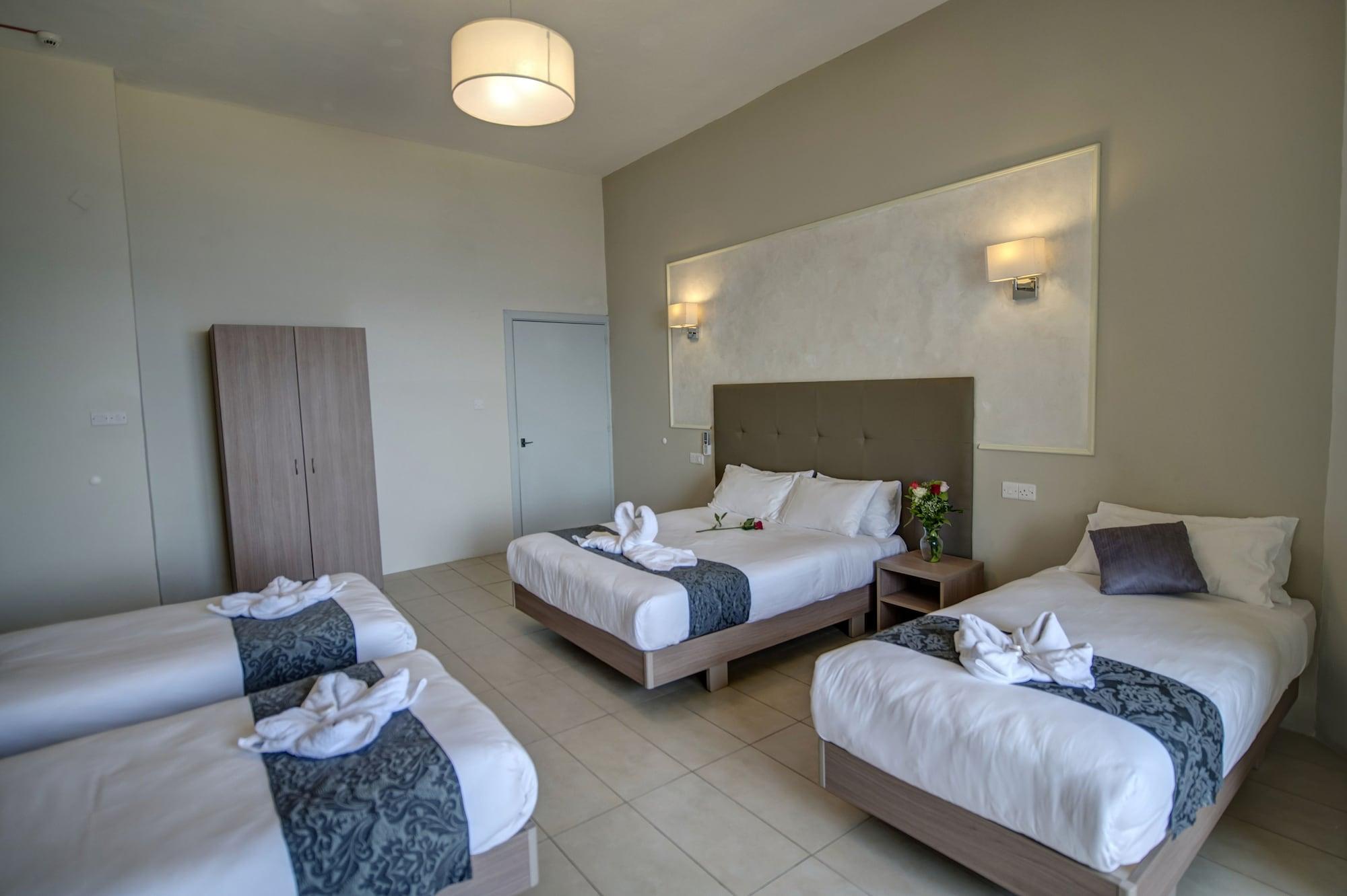 סליאמה Europa Hotel מראה חיצוני תמונה