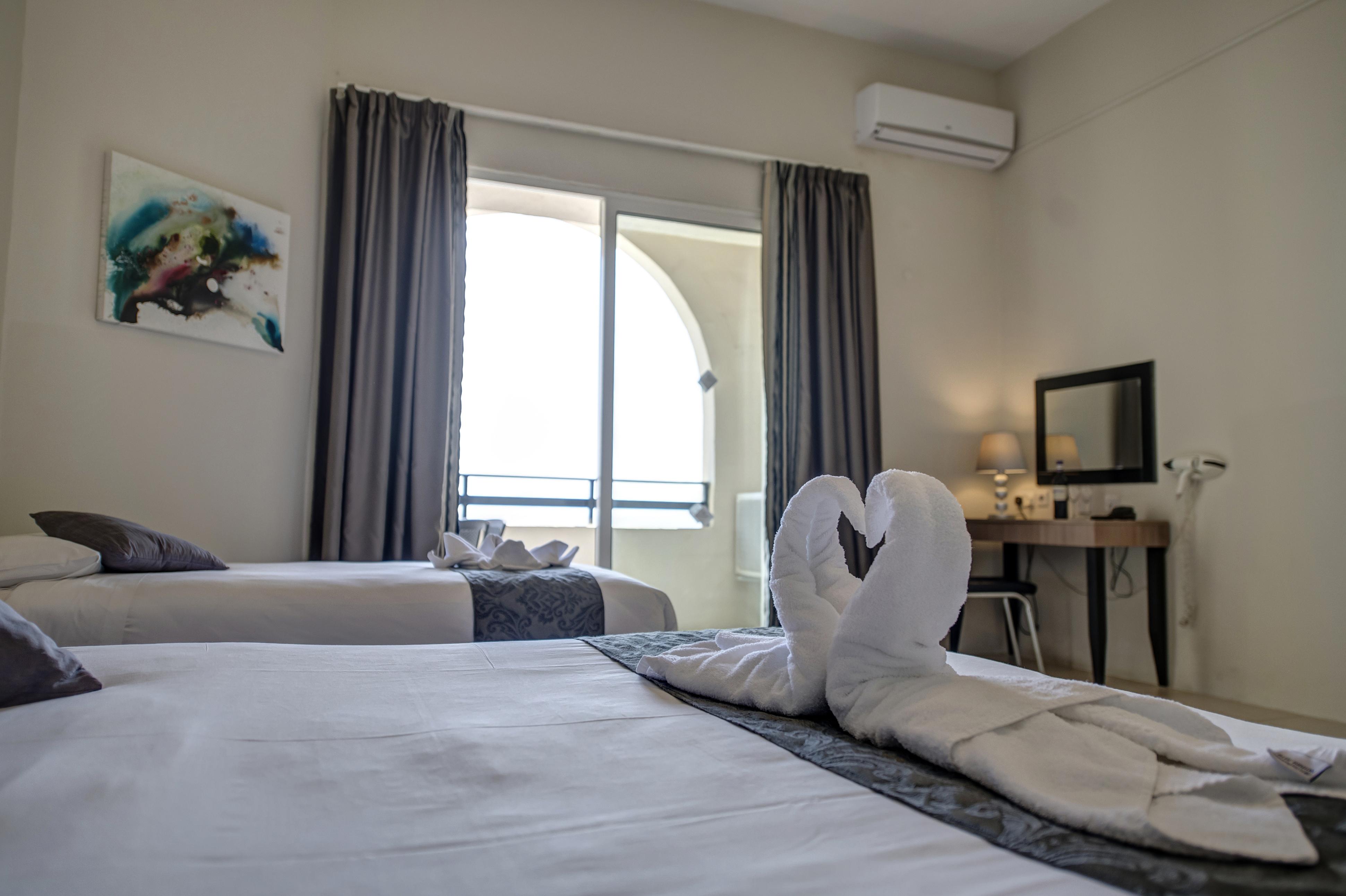 סליאמה Europa Hotel מראה חיצוני תמונה