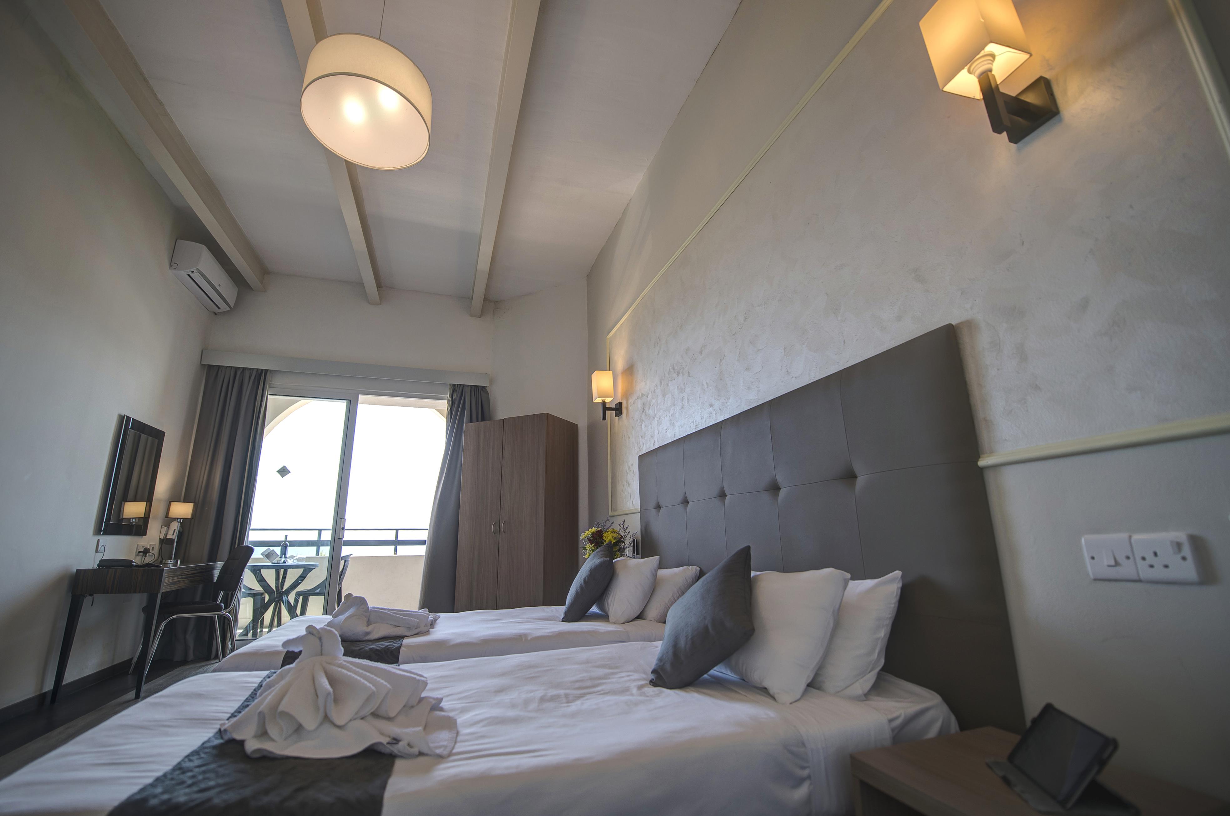 סליאמה Europa Hotel מראה חיצוני תמונה