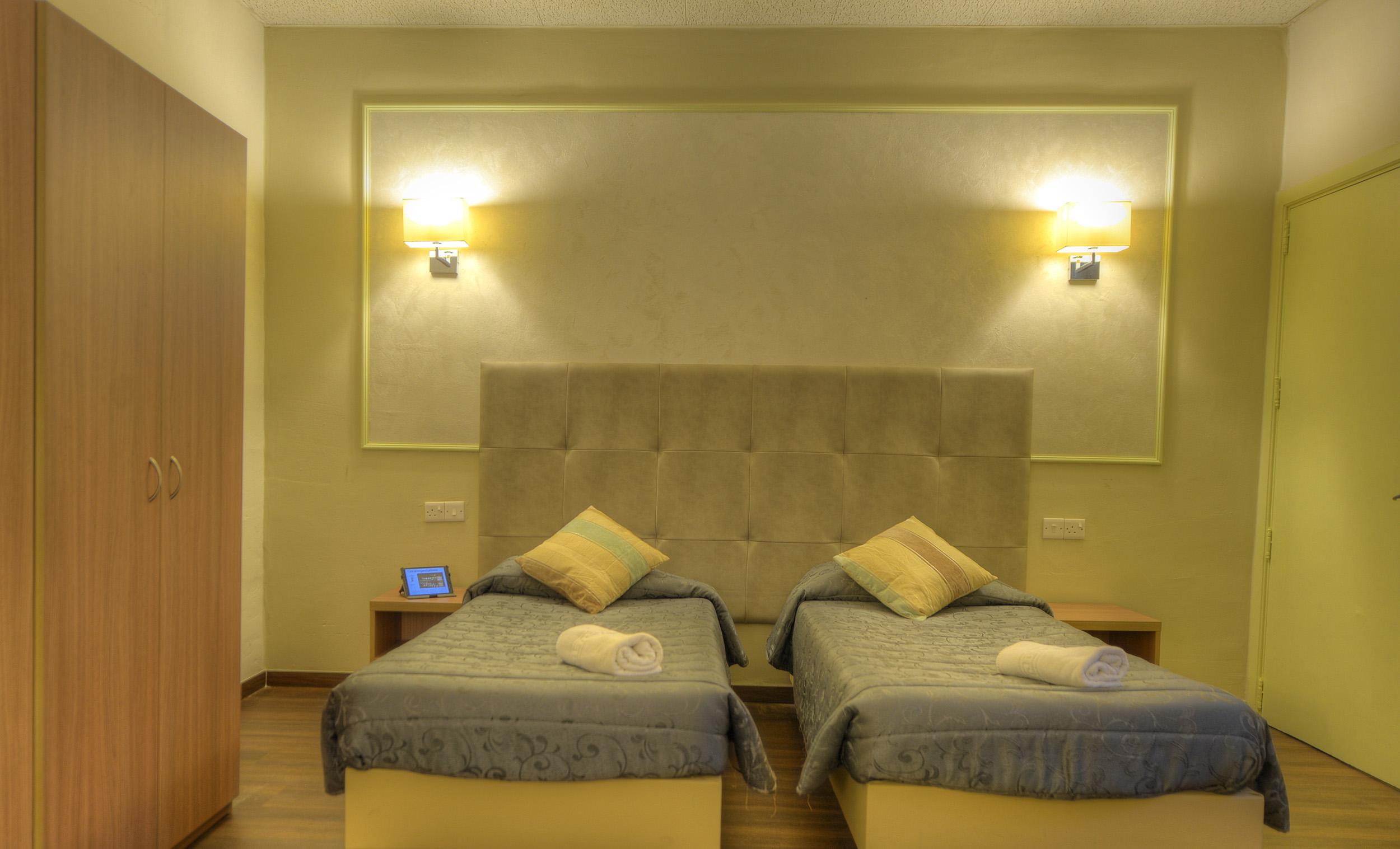 סליאמה Europa Hotel מראה חיצוני תמונה