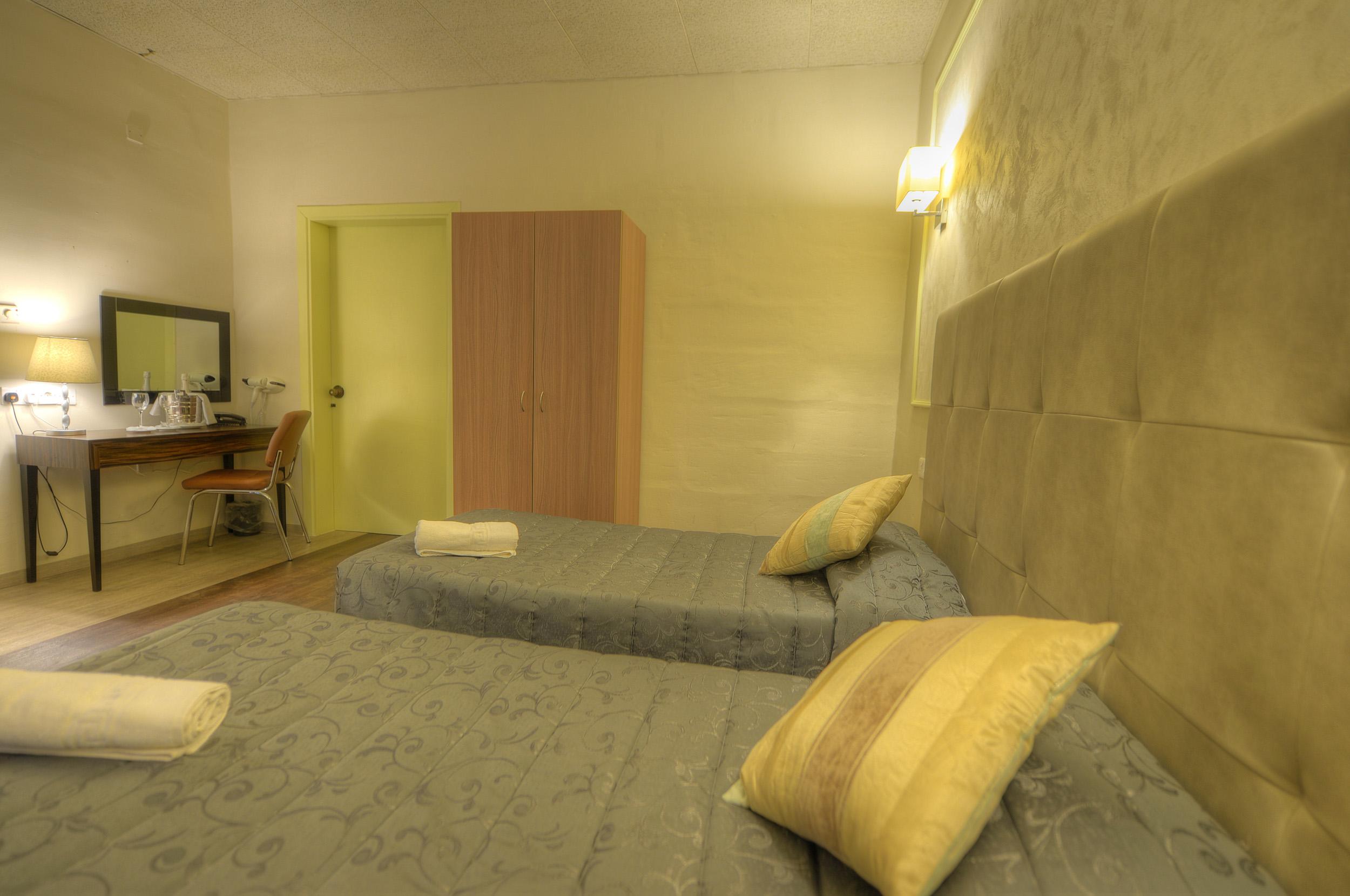 סליאמה Europa Hotel מראה חיצוני תמונה