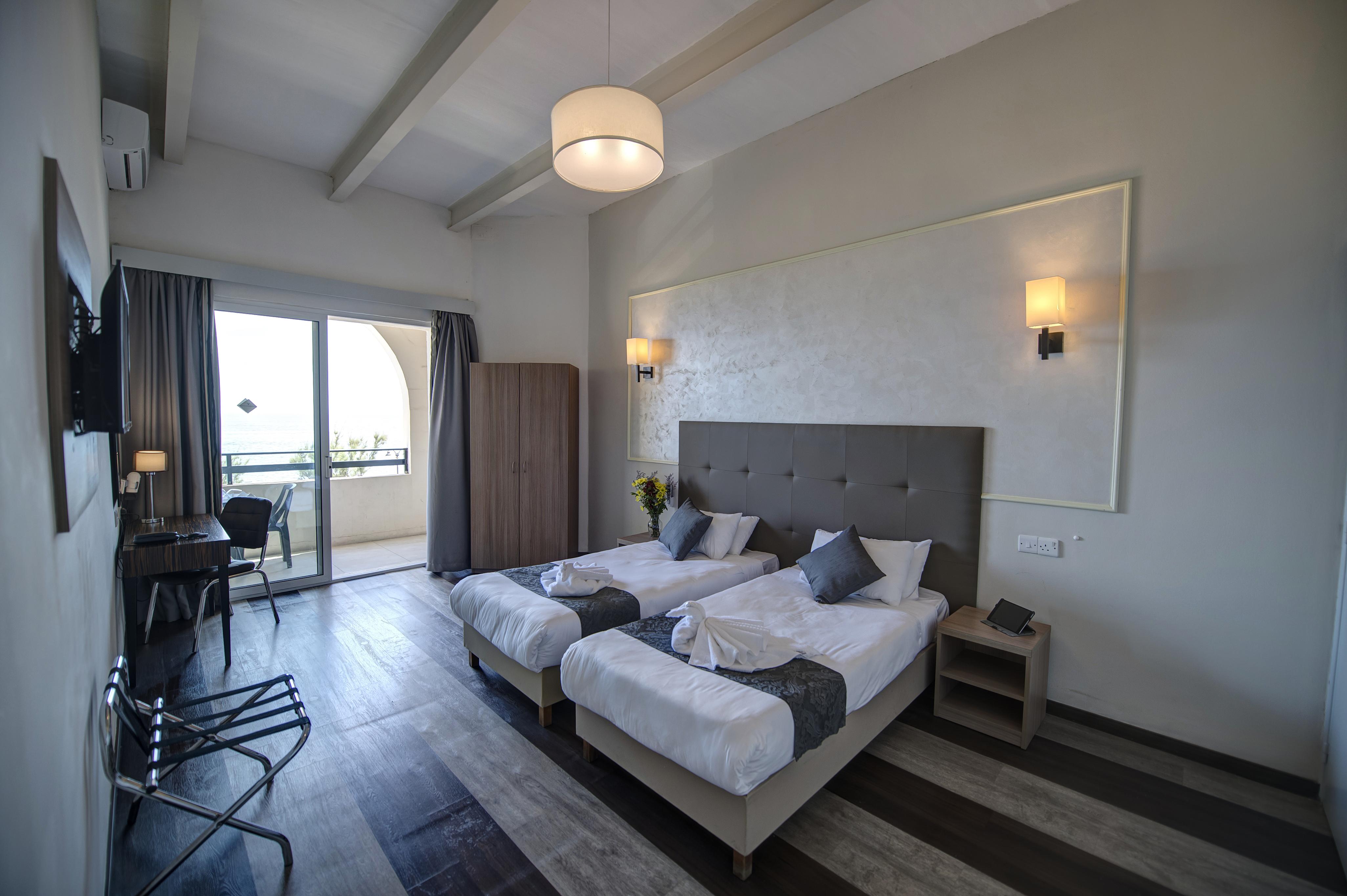 סליאמה Europa Hotel מראה חיצוני תמונה