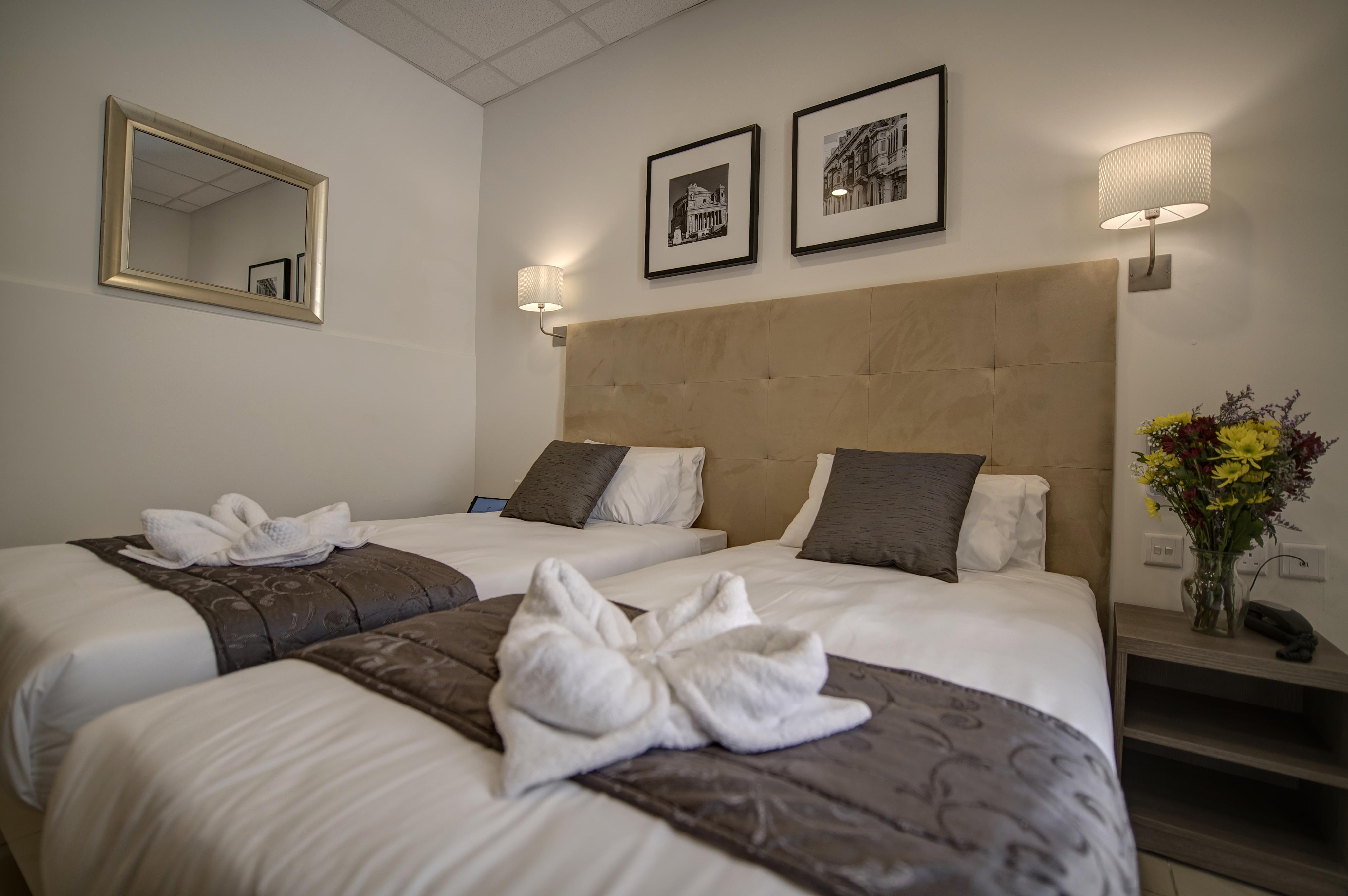 סליאמה Europa Hotel מראה חיצוני תמונה
