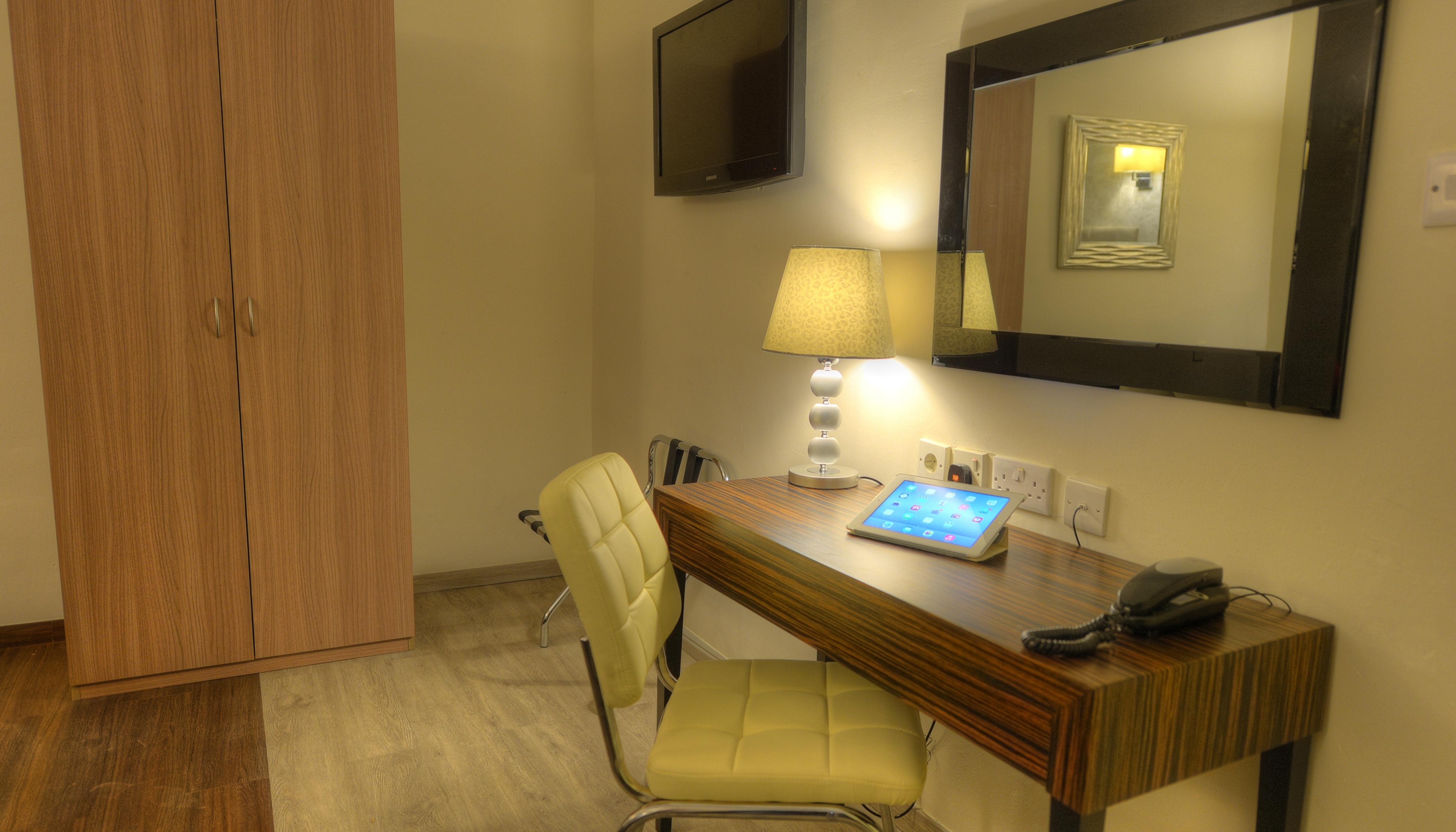 סליאמה Europa Hotel מראה חיצוני תמונה