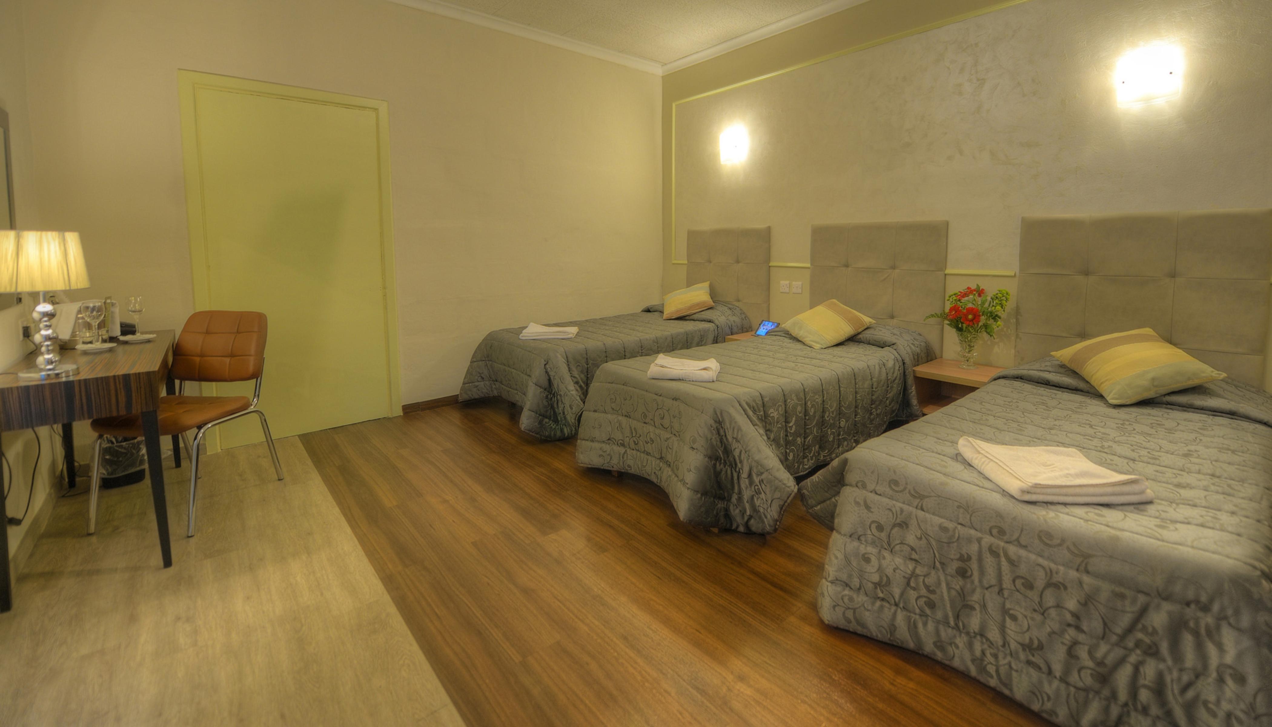סליאמה Europa Hotel מראה חיצוני תמונה